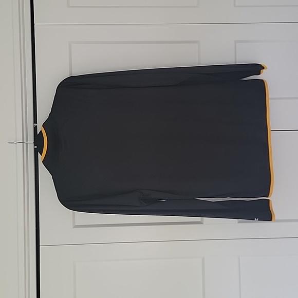 Iowa Hawkeyes Colosseum Medium Long Sleeve Shirt - Picture 3 of 3